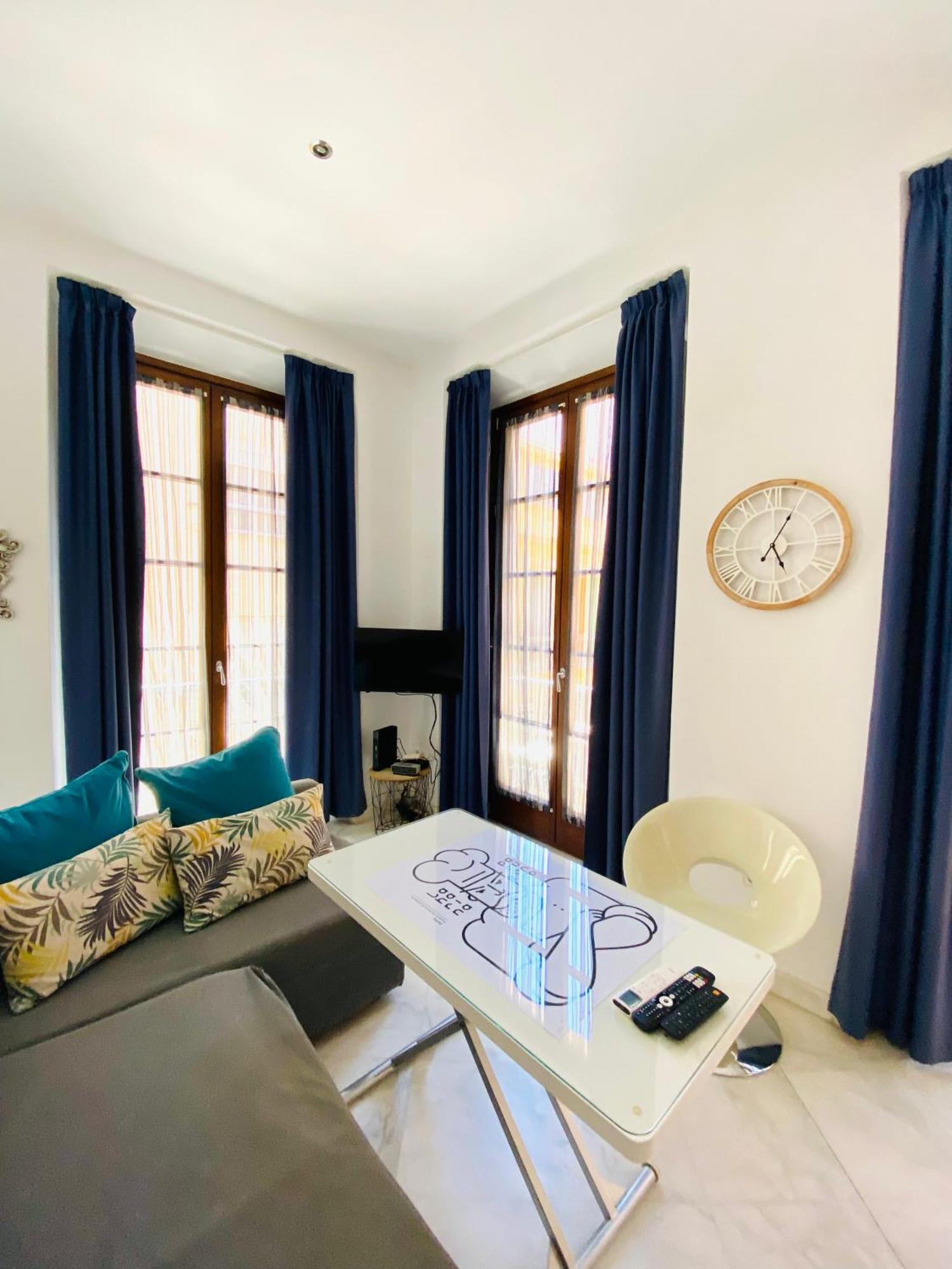 Apartamento En El Centro De Malaga Ngoại thất bức ảnh